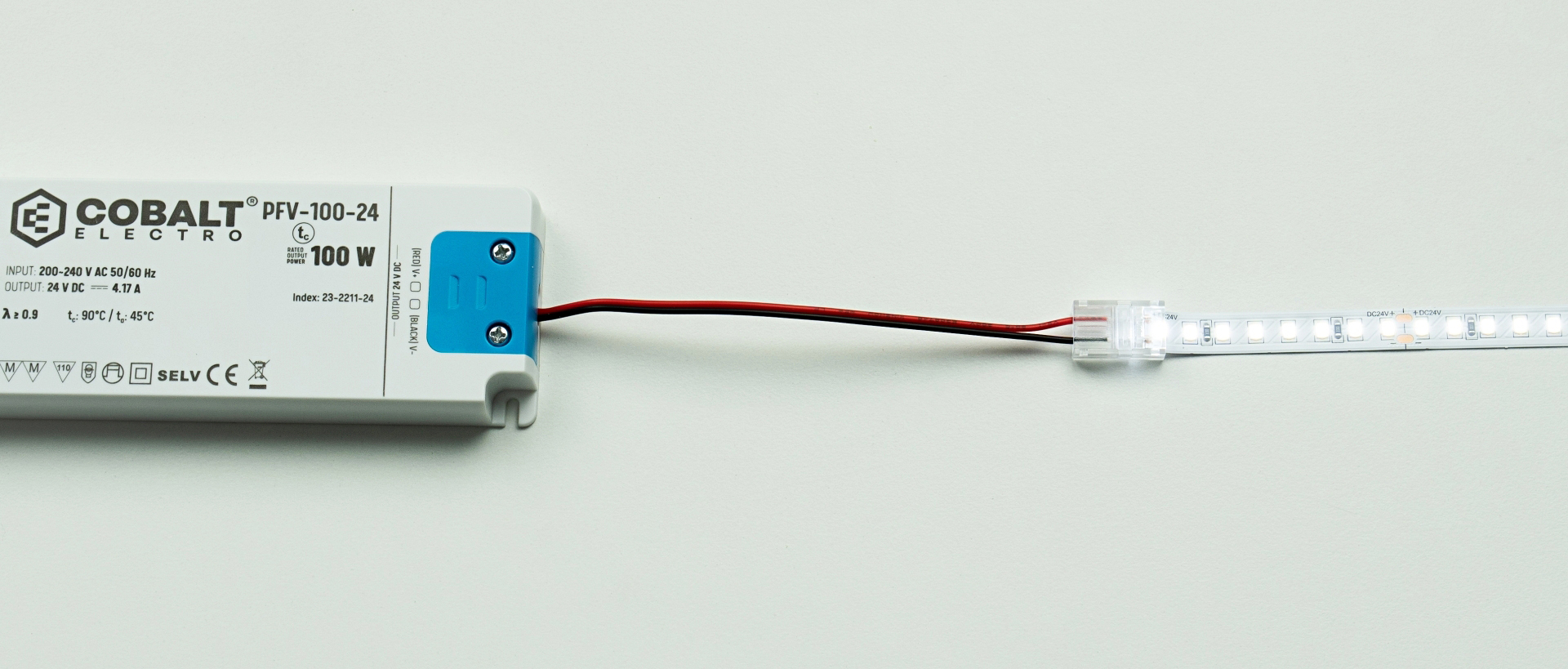 Connection diagram of the LED strip and power supplies using a single-sided connector with a cable